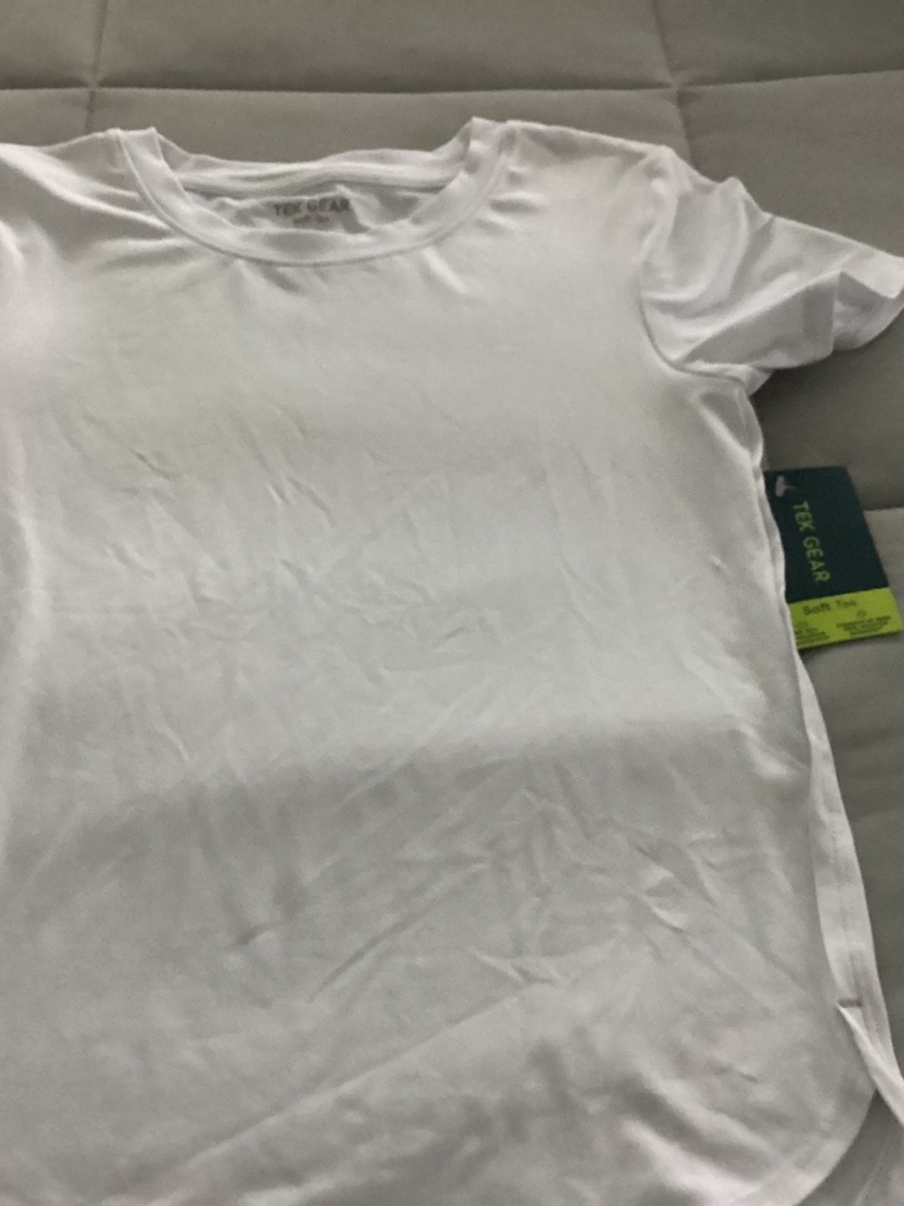Tek Gear white tshirt nwt